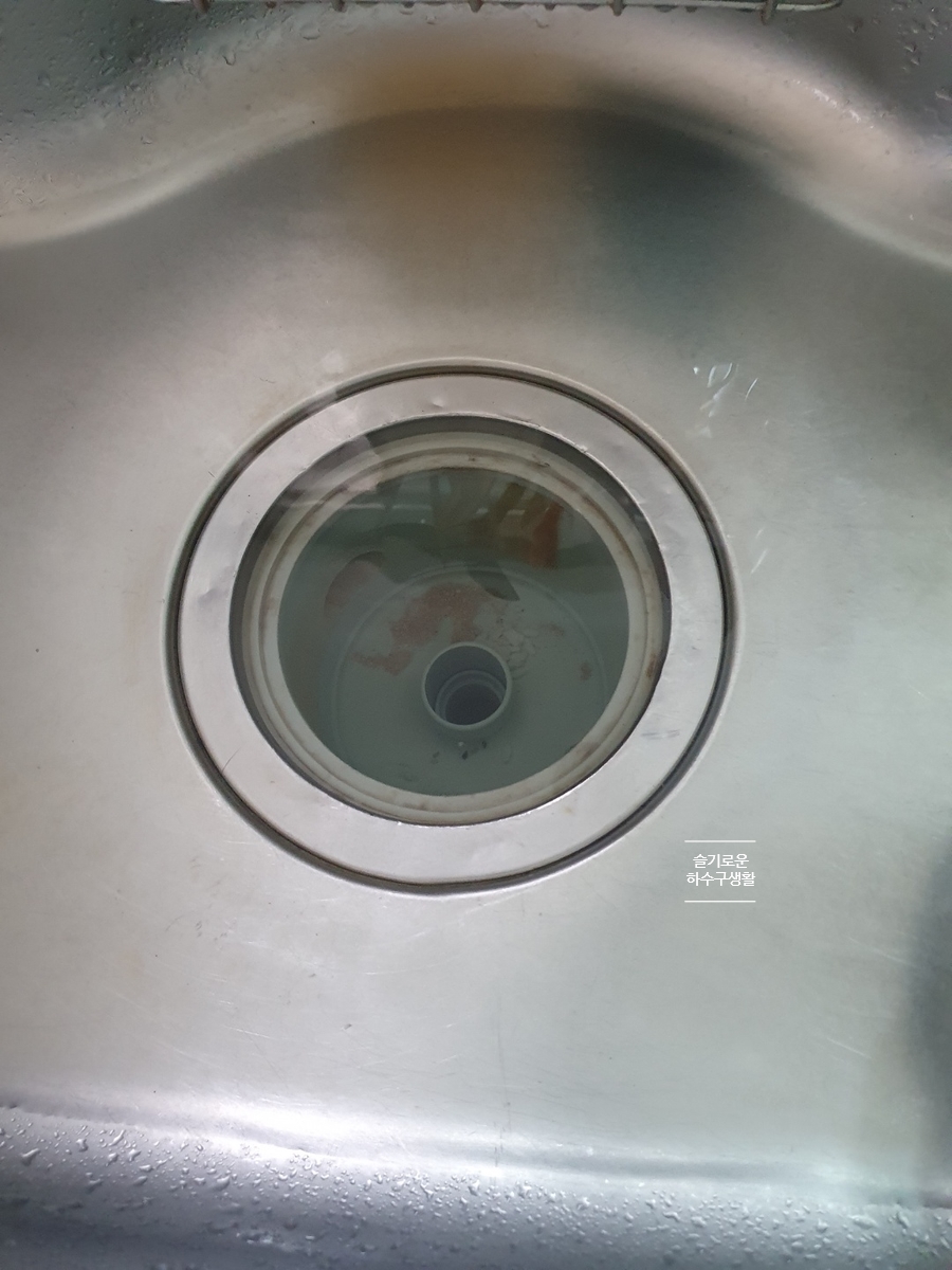 영통구싱크대막힘 영통동 씽크대역류 매탄동 영통동 망포동 배수구뚫는곳 - 용인 매탄동 싱크대막힘 현장 이미지
